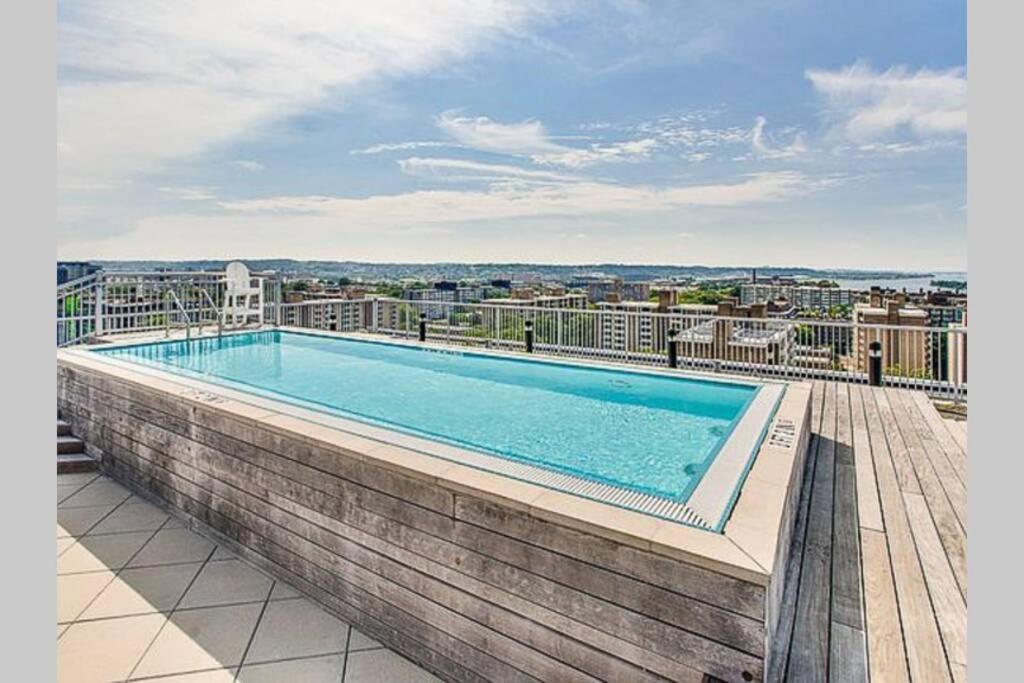 Luxury D.C. 1Br Apt W/Rooftop Pool In Southwest Waterfront Distrito de Colúmbia Exterior foto